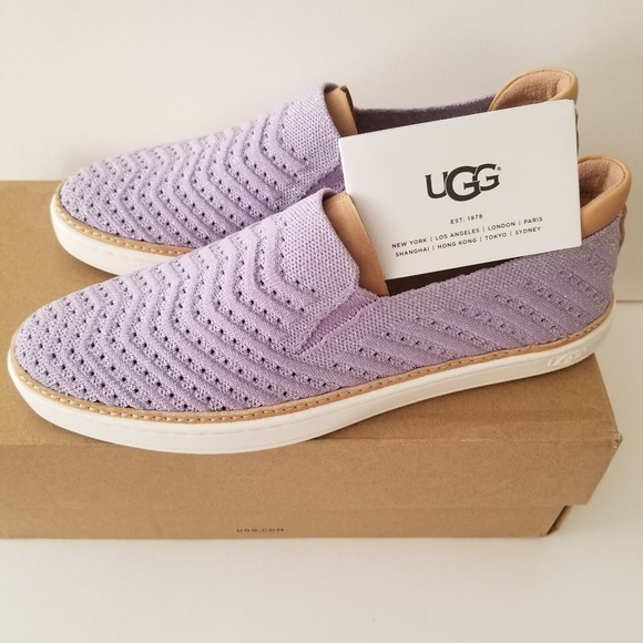 ugg sammy chevron slip on